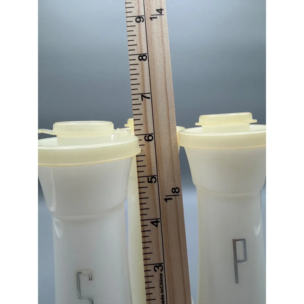 VTG Tupperware‎ Hourglass Salt & Pepper Shaker White Set of 3 Retro Kitchen 6.5